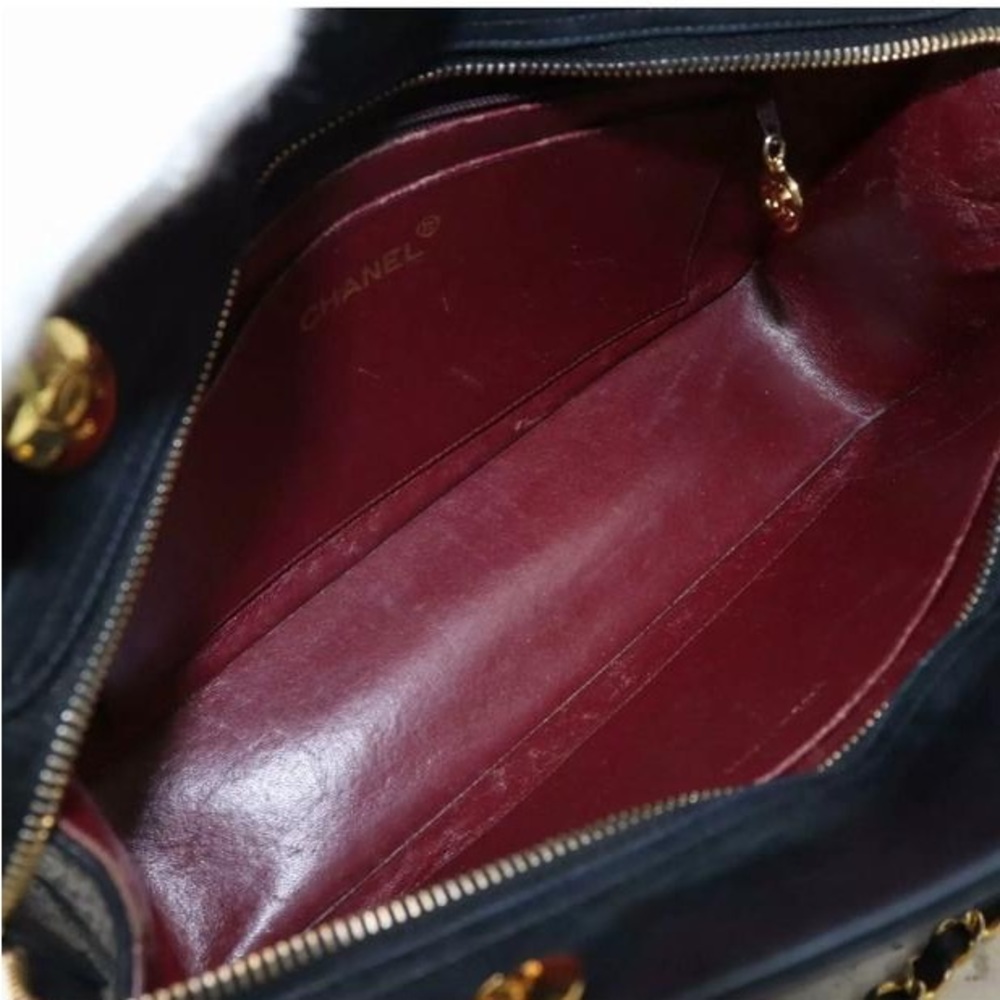 Authentic Chanel Purse - Picture 7 of 11